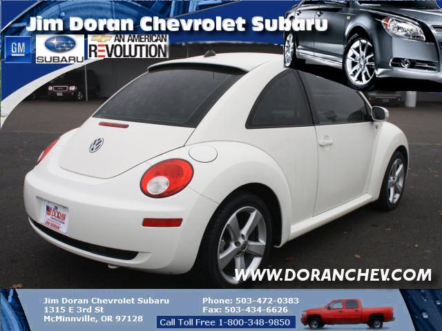 Volkswagen New Beetle 2008 photo 2