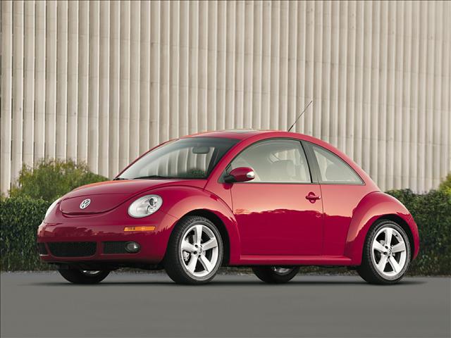 Volkswagen New Beetle 2008 photo 1