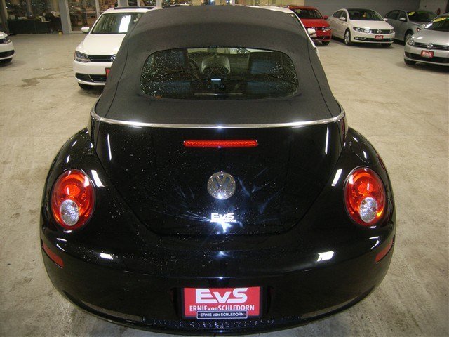 Volkswagen New Beetle 2008 photo 5