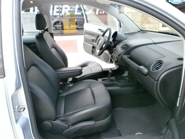 Volkswagen New Beetle 2008 photo 5