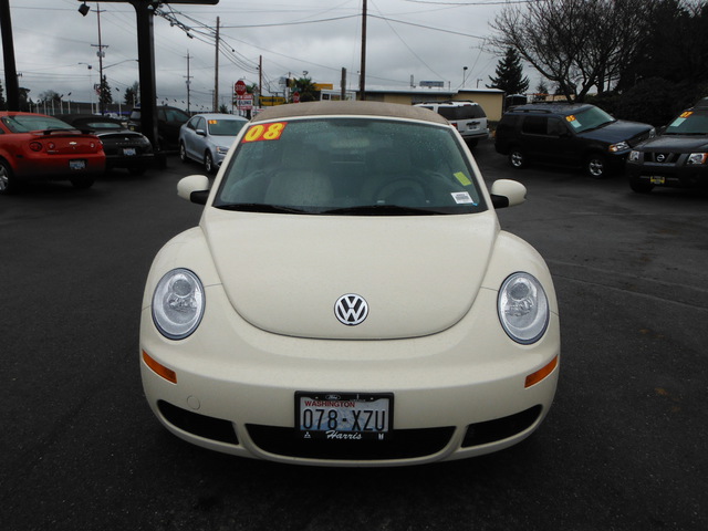 Volkswagen New Beetle 2008 photo 5