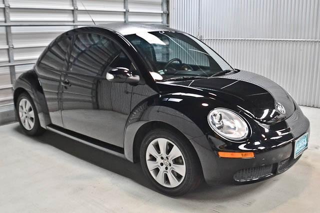 Volkswagen New Beetle 2008 photo 3