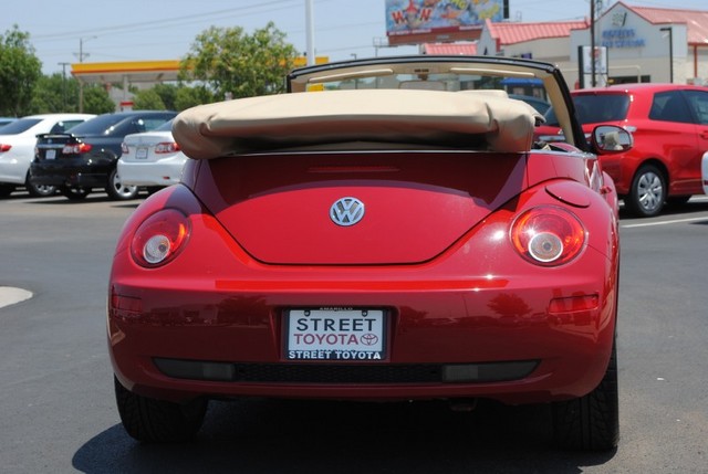 Volkswagen New Beetle 24K Unspecified