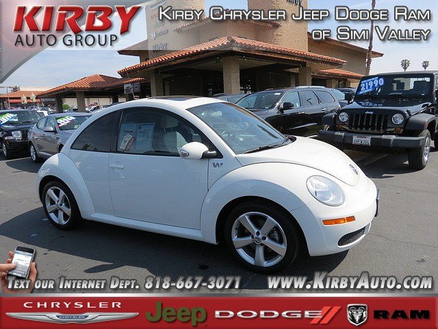 Volkswagen New Beetle 2008 photo 2