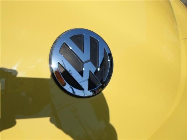 Volkswagen New Beetle 2008 photo 5