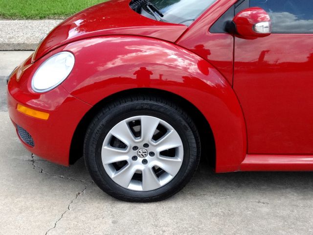 Volkswagen New Beetle 2008 photo 31