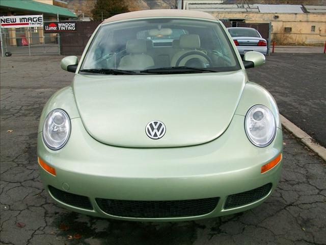 Volkswagen New Beetle 2008 photo 3