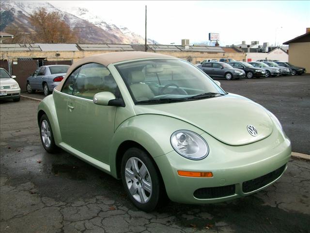 Volkswagen New Beetle 2008 photo 5