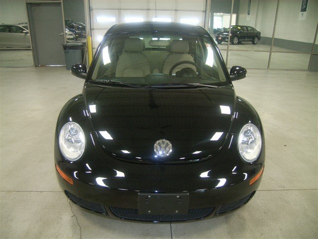 Volkswagen New Beetle 24K Unspecified