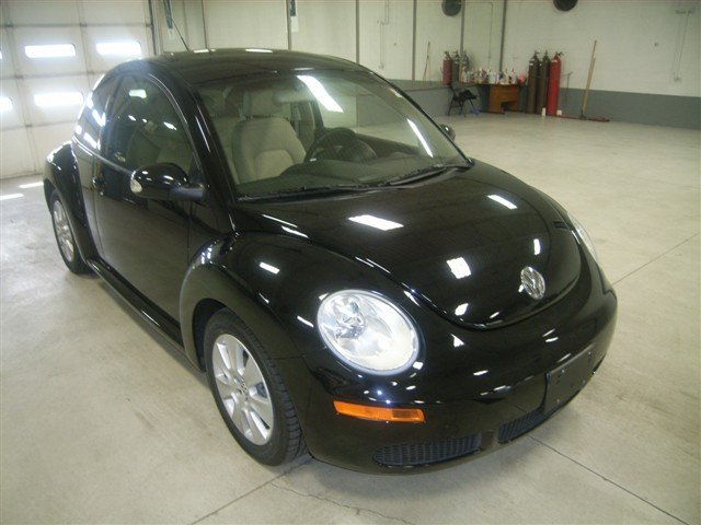 Volkswagen New Beetle 2008 photo 5