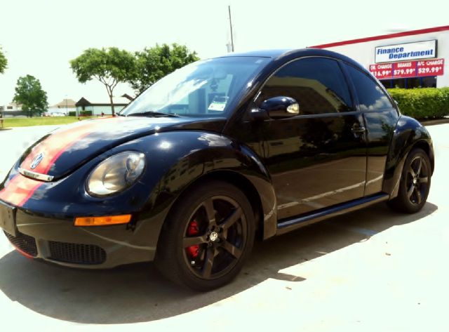 Volkswagen New Beetle 2008 photo 3