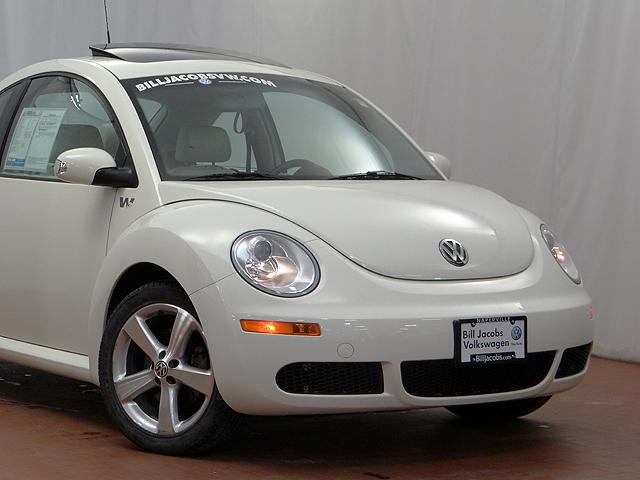 Volkswagen New Beetle 2008 photo 4