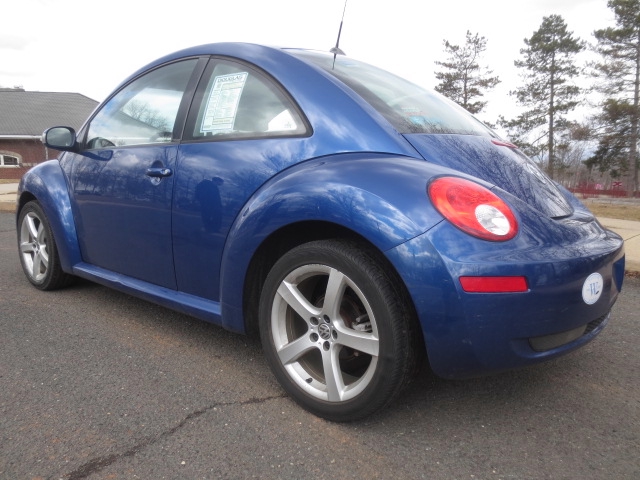 Volkswagen New Beetle 24K Unspecified