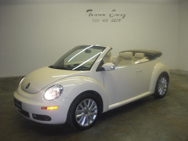 Volkswagen New Beetle 2008 photo 2