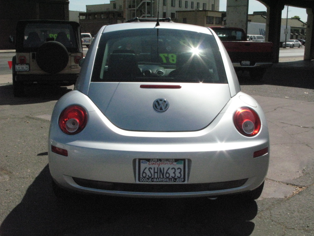 Volkswagen New Beetle 24K Unspecified