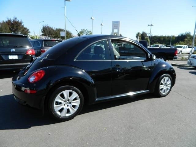 Volkswagen New Beetle 24K Unspecified