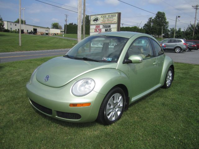 Volkswagen New Beetle 2009 photo 3