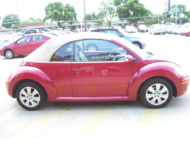 Volkswagen New Beetle 2009 photo 14