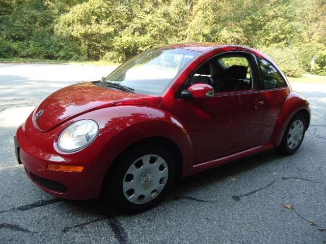 Volkswagen New Beetle 2009 photo 4