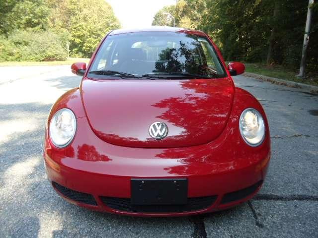 Volkswagen New Beetle 2009 photo 5