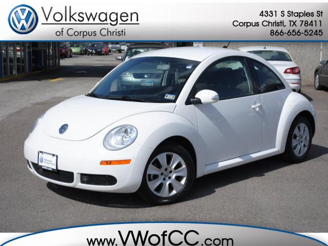 Volkswagen New Beetle 2009 photo 0