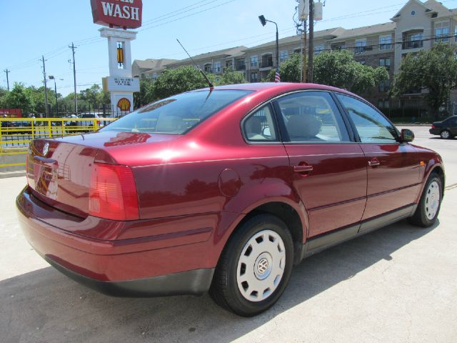 Volkswagen Passat 1998 photo 19