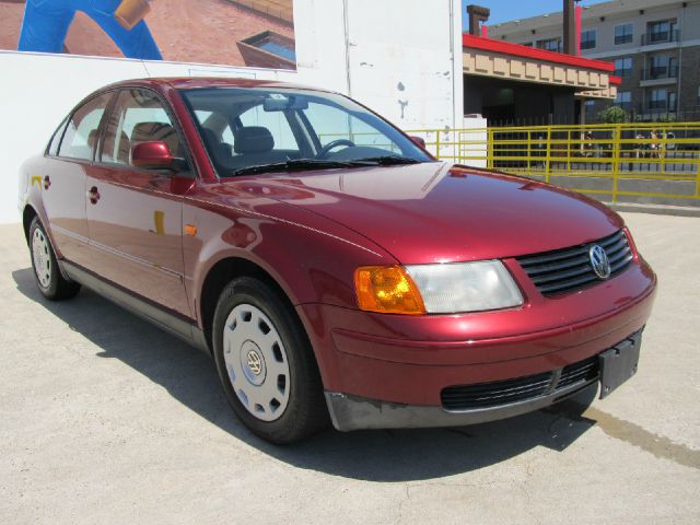 Volkswagen Passat 1998 photo 8