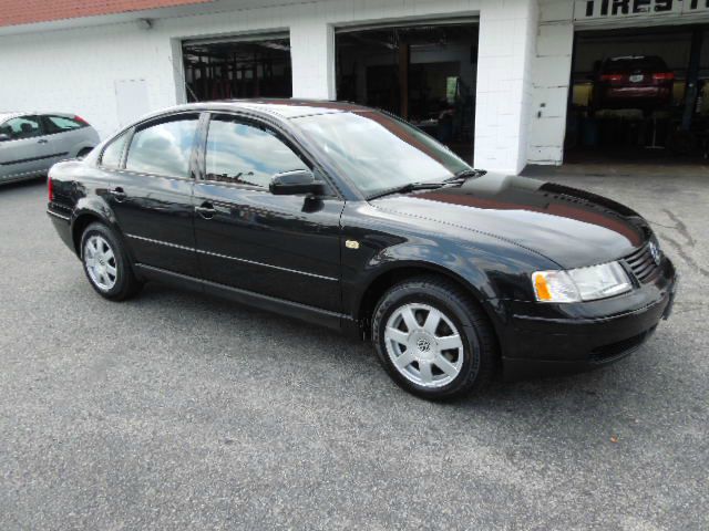 Volkswagen Passat 1999 photo 3