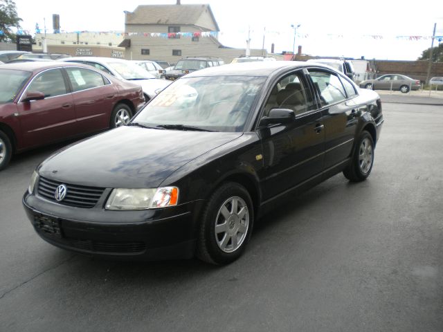 Volkswagen Passat 1999 photo 3