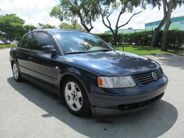 Volkswagen Passat 1999 photo 10