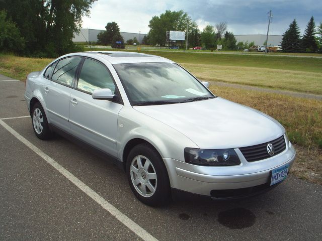 Volkswagen Passat 1999 photo 4