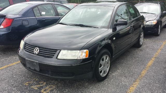 Volkswagen Passat 2000 photo 3