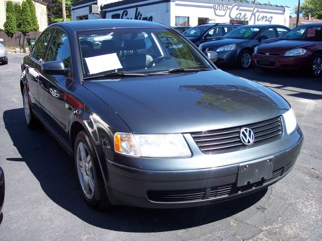 Volkswagen Passat 2000 photo 4