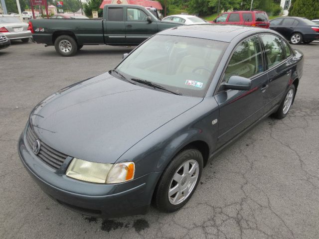 Volkswagen Passat 2000 photo 10