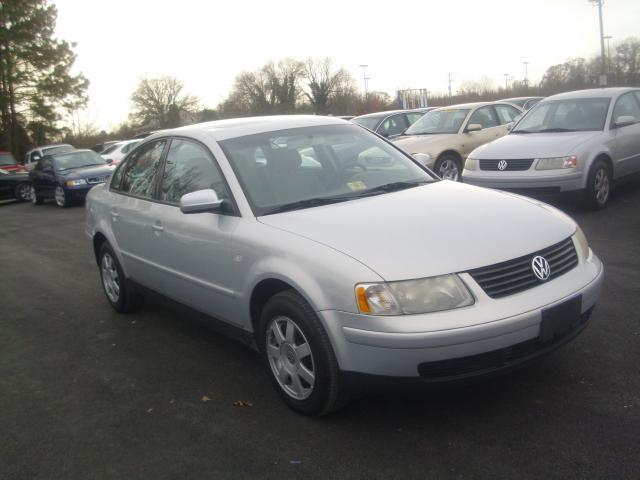 Volkswagen Passat 2000 photo 4