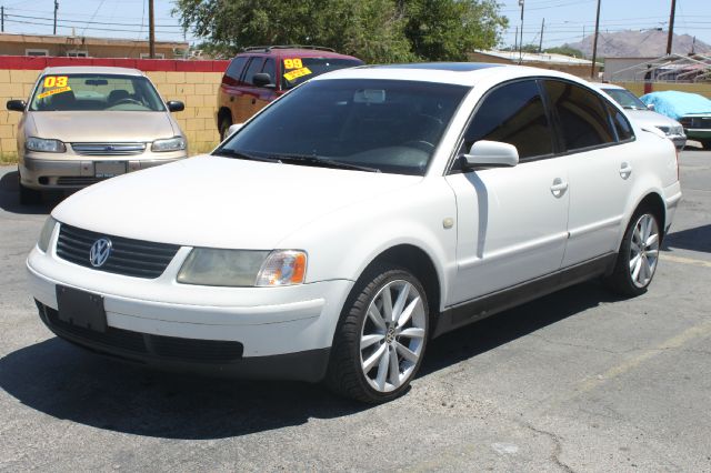 Volkswagen Passat 2000 photo 4