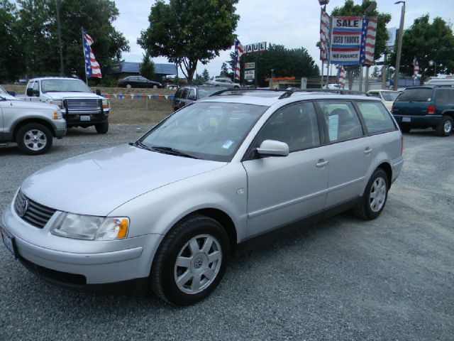 Volkswagen Passat 2001 photo 2