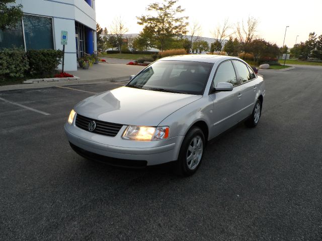 Volkswagen Passat 1LT Sedan