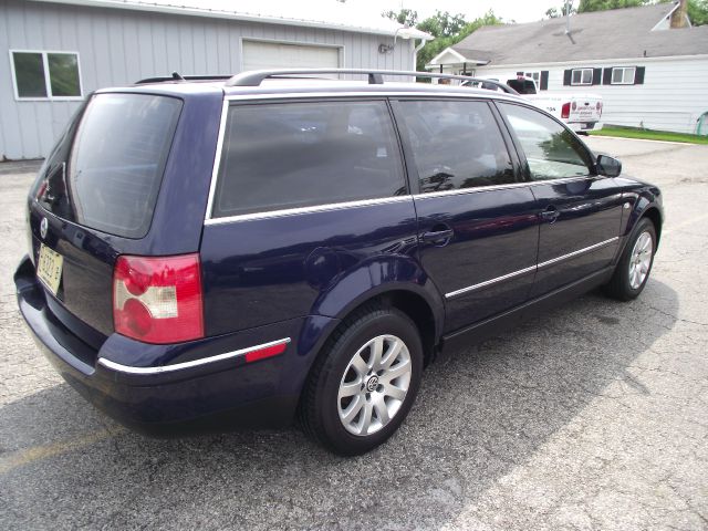 Volkswagen Passat 2001 photo 4