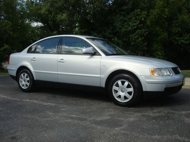 Volkswagen Passat 2001 photo 3