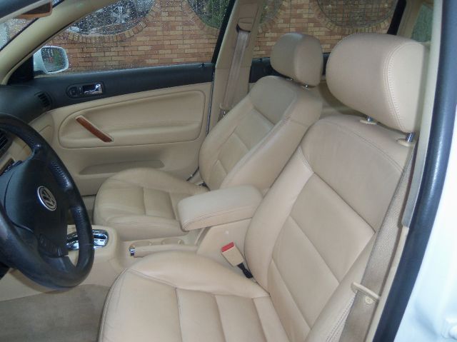 Volkswagen Passat 2001 photo 6