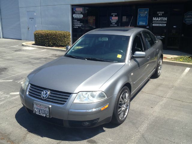 Volkswagen Passat 2001 photo 4