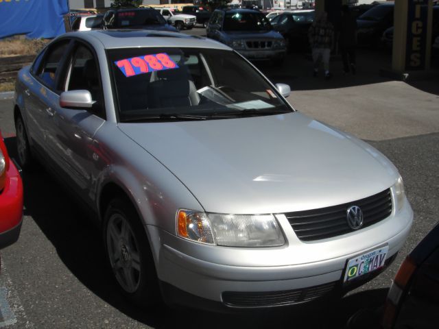 Volkswagen Passat 2001 photo 4