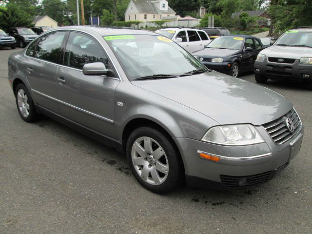 Volkswagen Passat 2001 photo 7