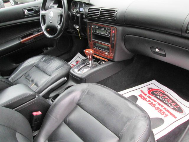 Volkswagen Passat 2001 photo 8