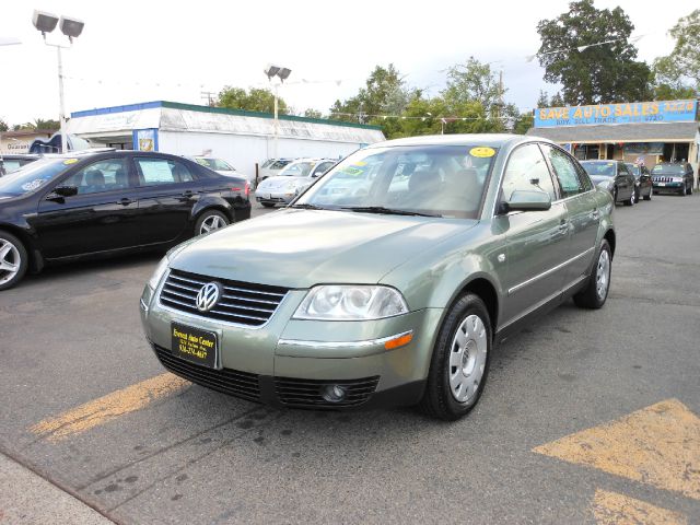 Volkswagen Passat 2001 photo 4