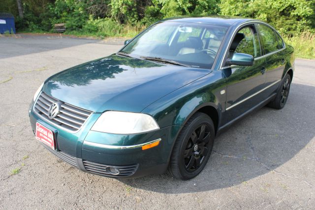 Volkswagen Passat 2001 photo 4