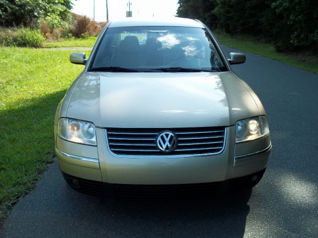 Volkswagen Passat 2001 photo 4