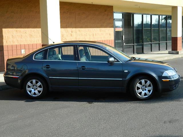 Volkswagen Passat 2001 photo 3