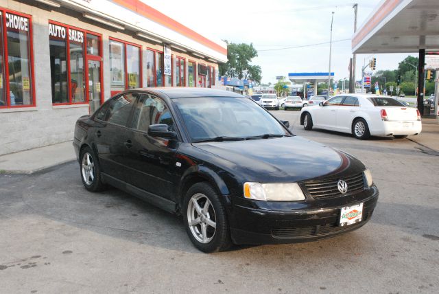 Volkswagen Passat 2001 photo 1